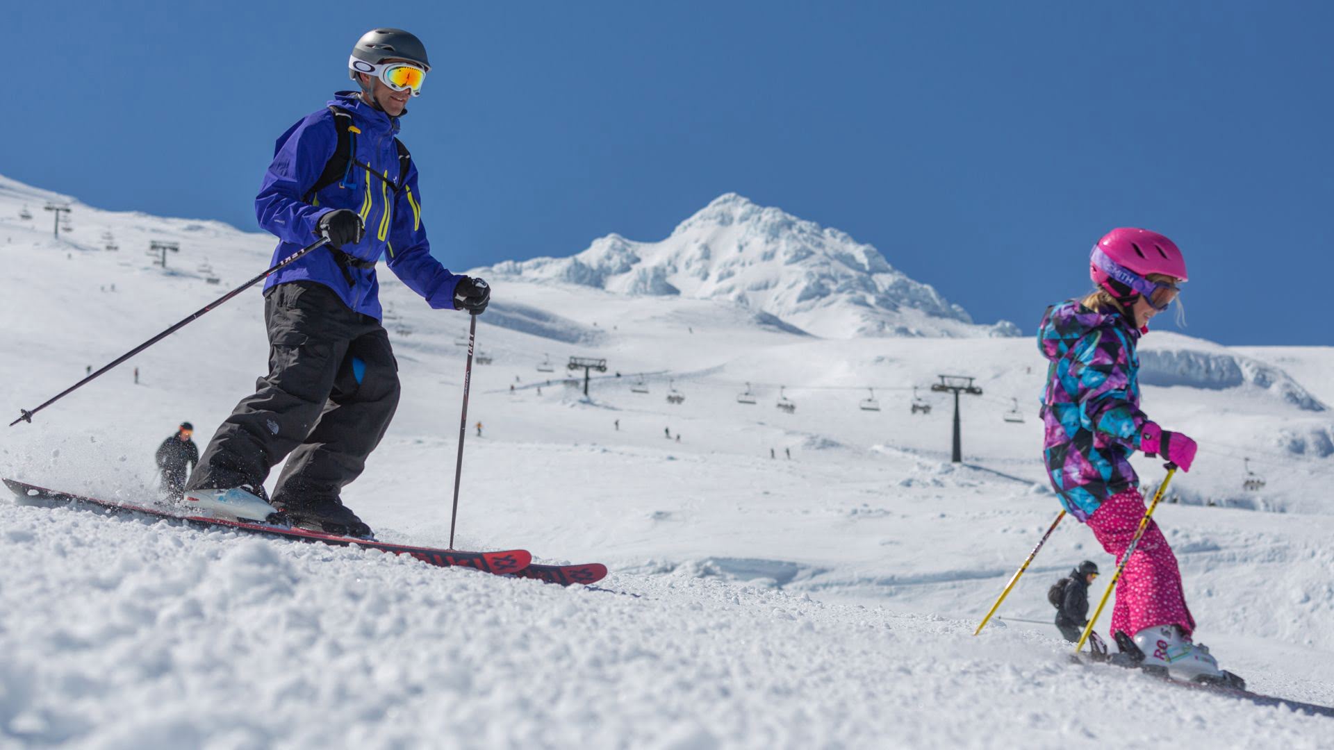 Dad and daughter skiing at Tūroa ski area, Mt Ruapehu - Visit Ruapehu.jpg